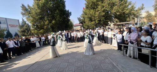 23 сентябрь "Мамлекет тил" күнүнүнө карата Кочкор-Ата Колледжинде студенттер арасында белгиленди